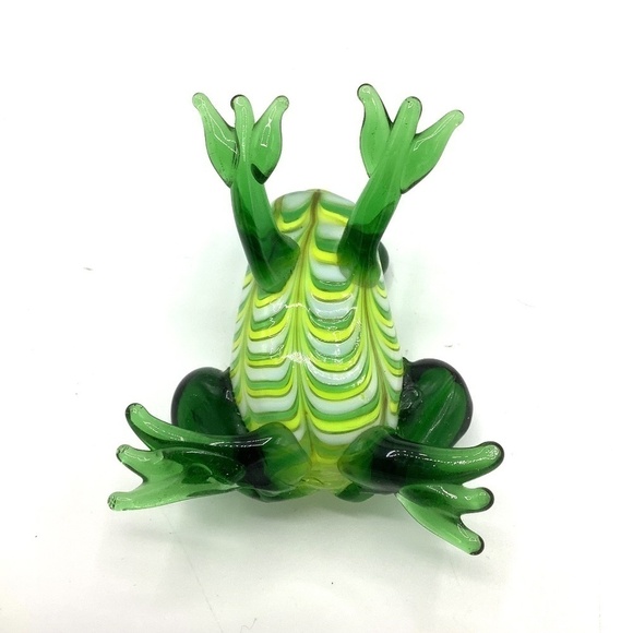 Handmade Glass Frog Trinket Figurine - Picture 9 of 11
